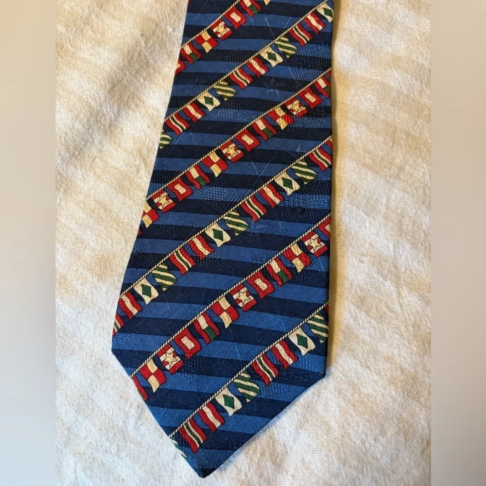Tommy Hilfiger wide pre